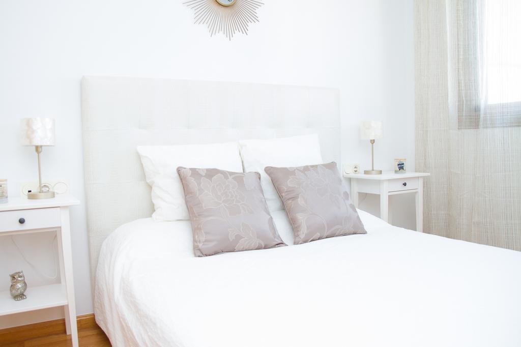 Wonderstays Apartamentos La Estacion Malaga Exterior photo